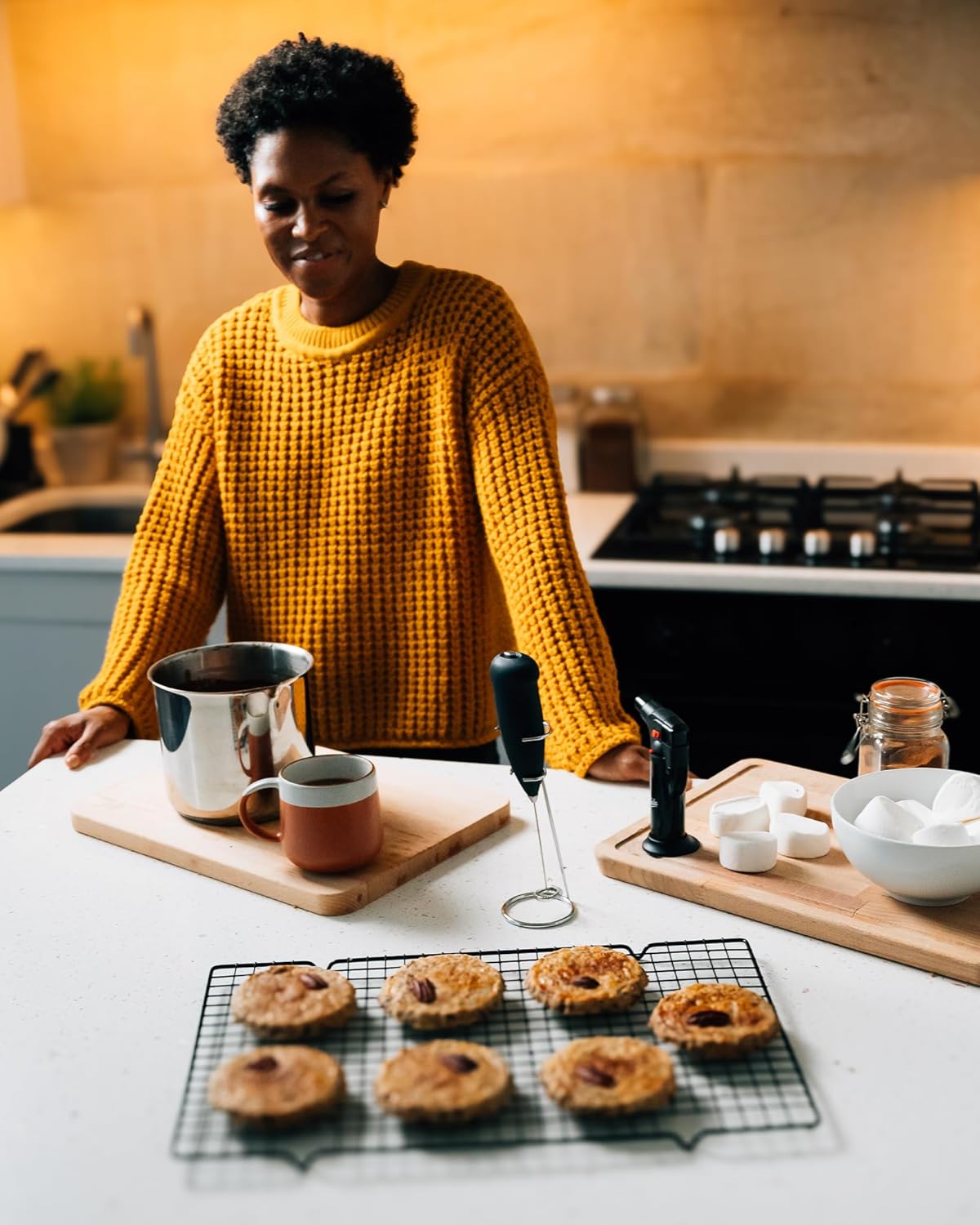 Tala Cake Cooling Tray Non Stick (40 x 25 cm) Black - Image 4