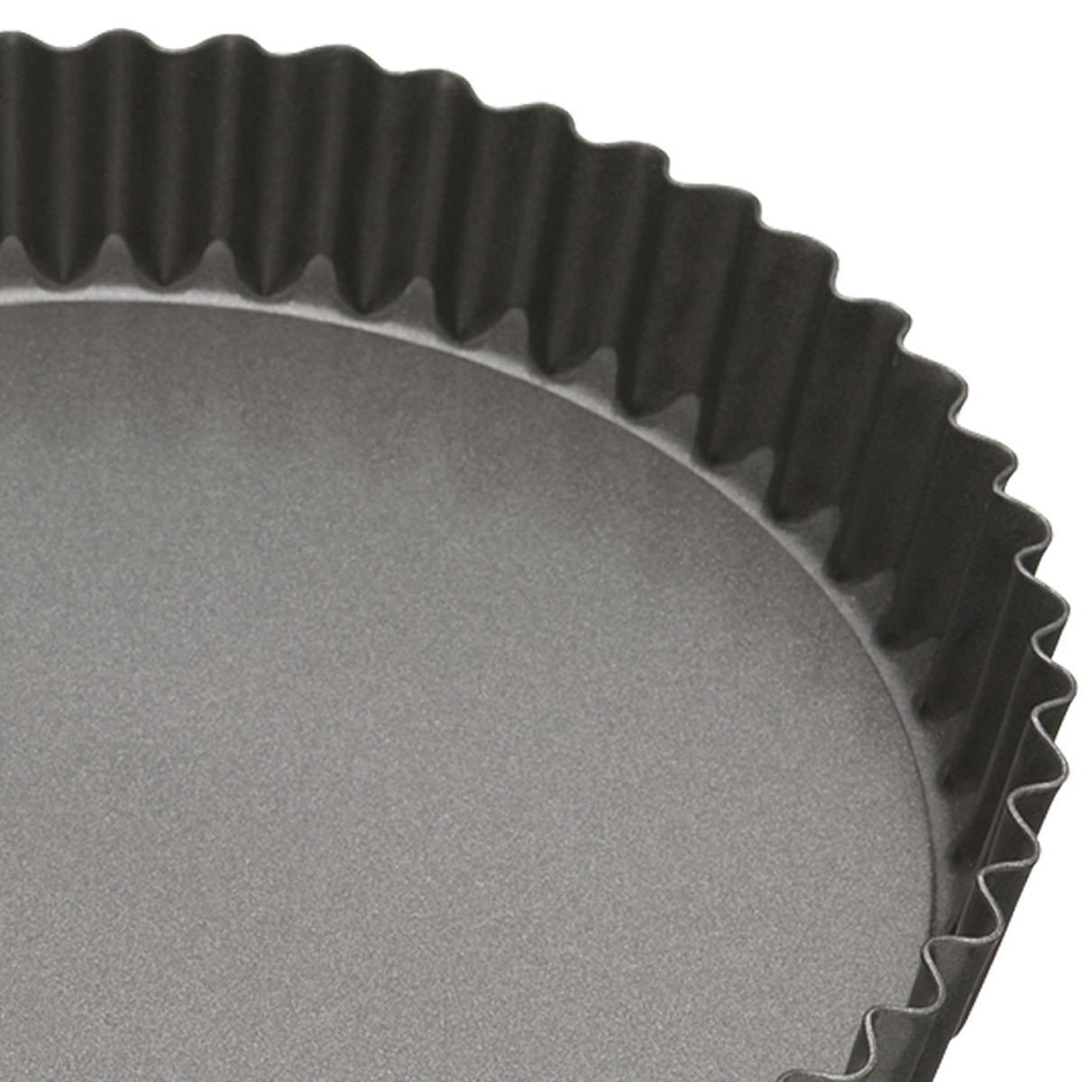 MasterClass Non-Stick Fluted Loose Base Quiche Tin Round 20cm (8", Sleeved - Image 2