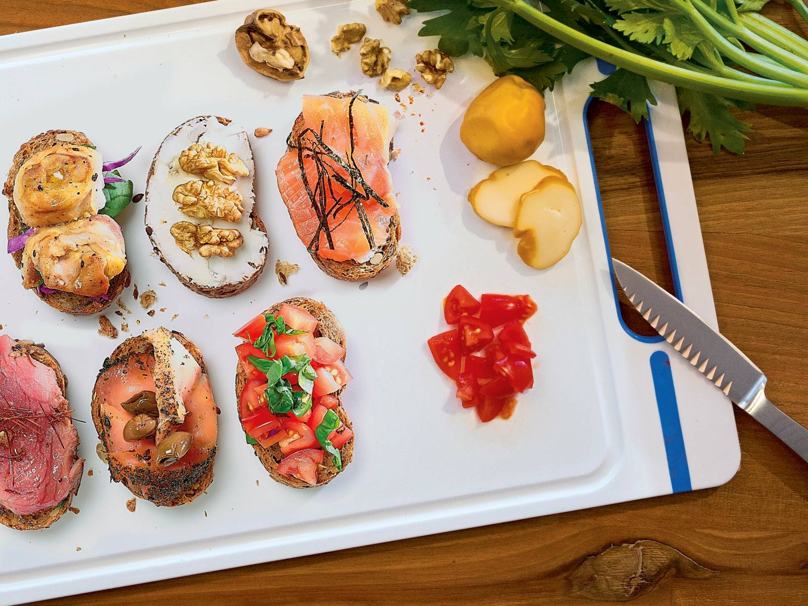 Stefanplast Cutting Board, Large (White/Light Dove Grey) - Image 4