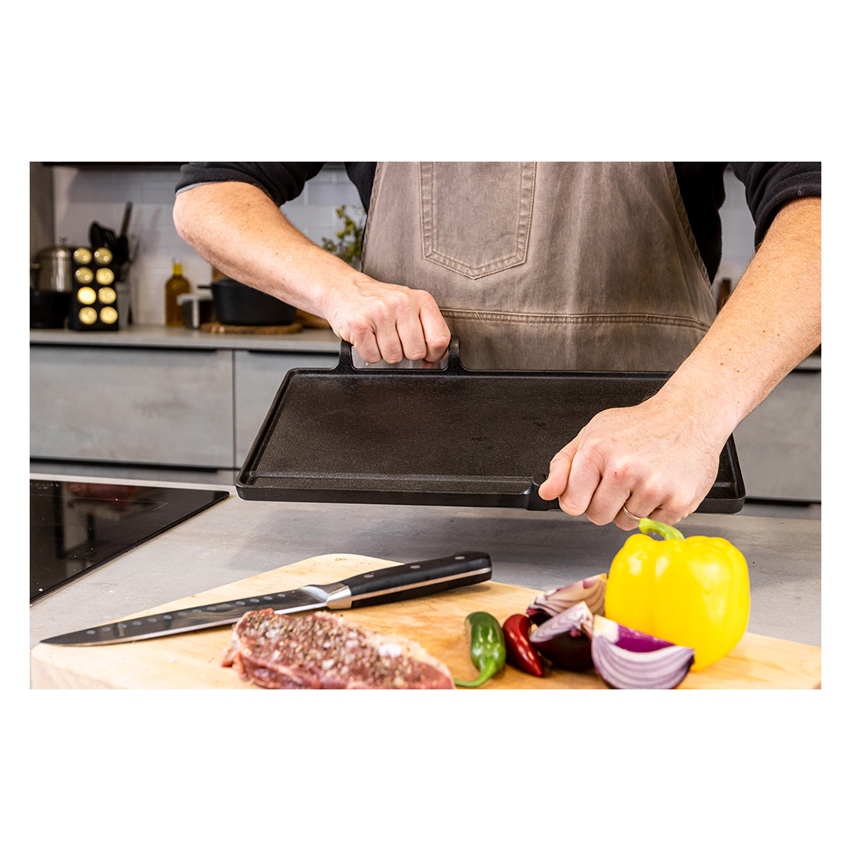 KitchenCraft World of Flavours Oriental Cast Iron Teppanyaki Grill, 42x29x4.5cm, Sleeved - Image 9