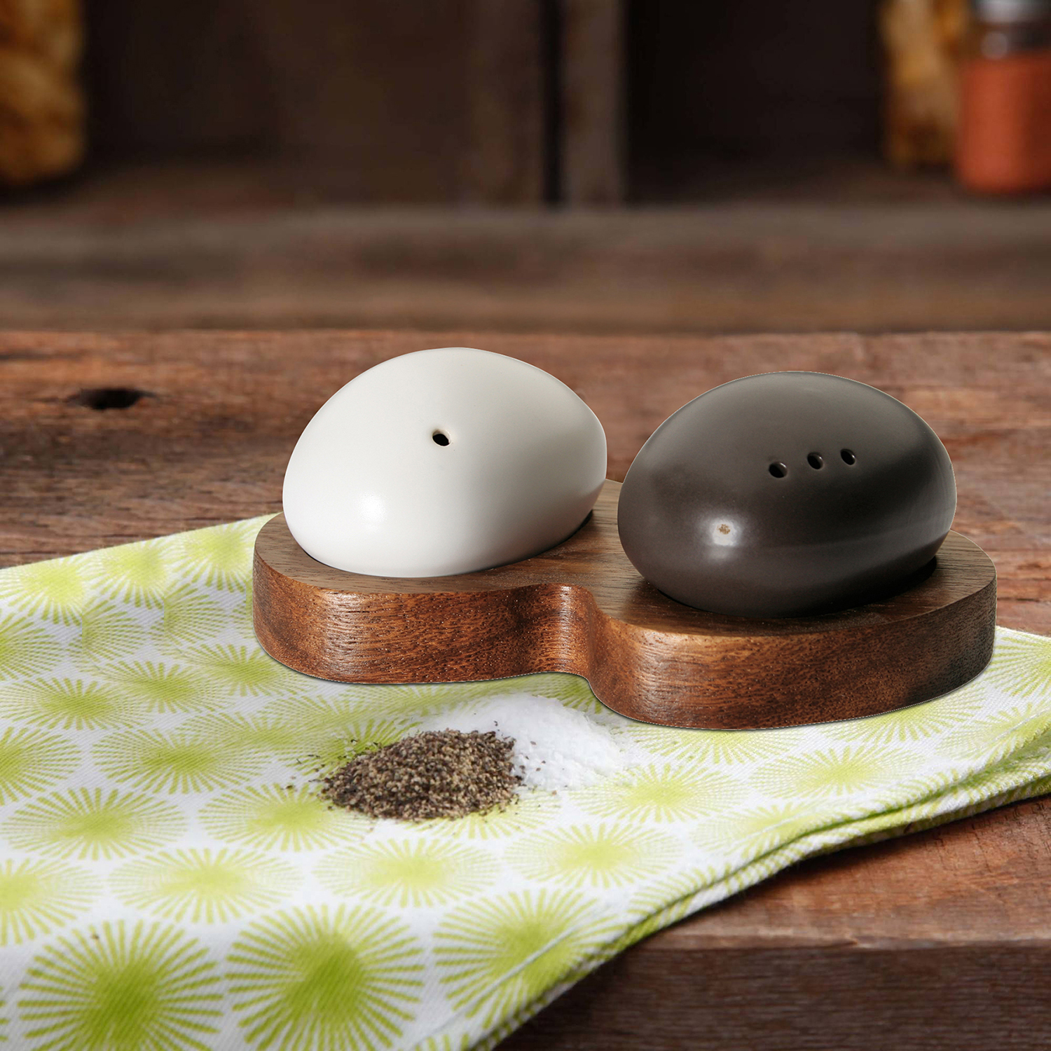 Billi Salt & Pepper Egg Shaker