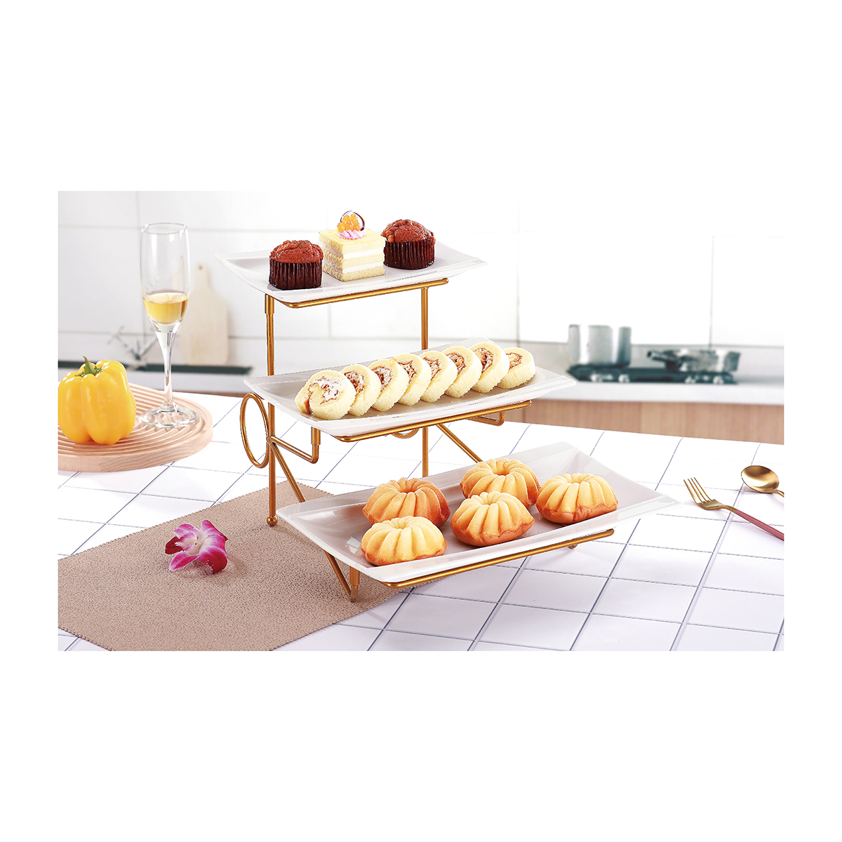 Shallow 3 Tier Plate With Gold Stand - Image 2