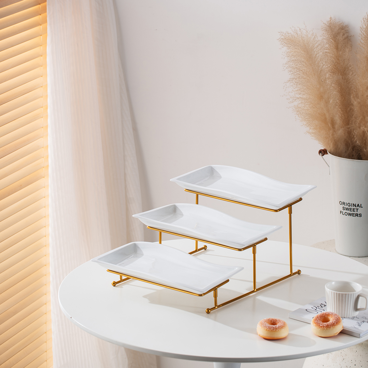 Shallow 3 Tier Rect. Plate With Gold Stand-2018 - Image 3