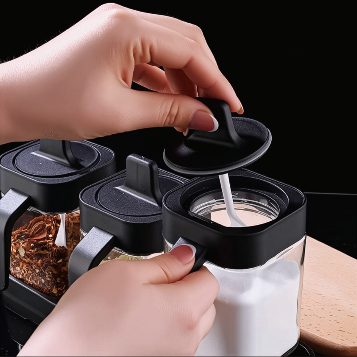 Cuisine Art Soda Lime Glass Spice Jar with Spoon, Transparent, 400ml - Image 5